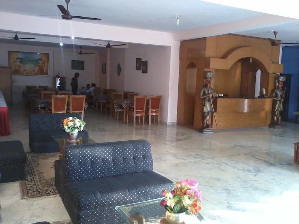 Hotel Sambodhi Bhopal Exterior foto